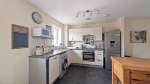 KITCHENETTE - click for photo gallery